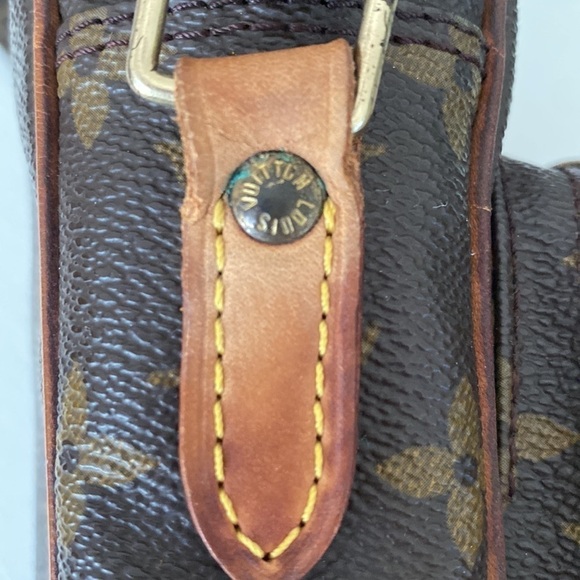 Louis Vuitton Amazone Crossbody Unisex Vintage Shoulder Bag Stunning Condition - Picture 11 of 16